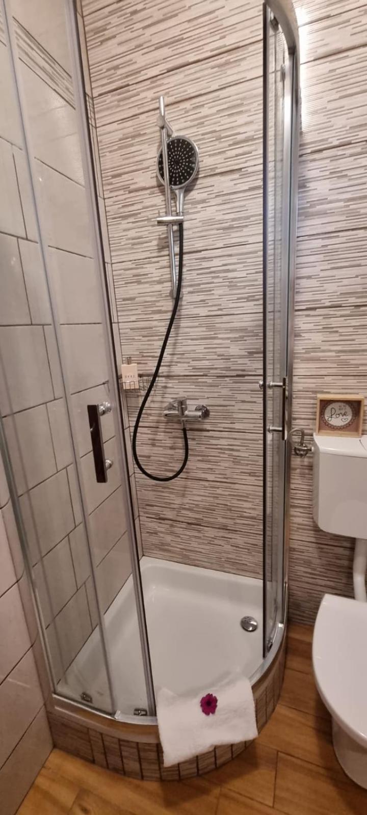 Apartman Rabatin Sveti Filip i Jakov Exteriör bild