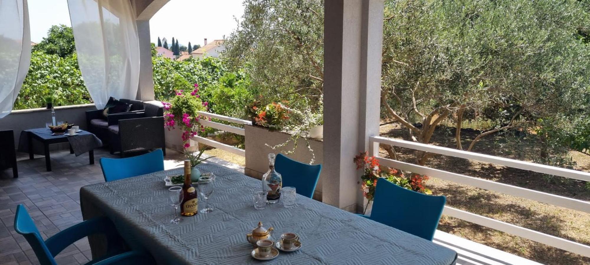 Apartman Rabatin Sveti Filip i Jakov Exteriör bild